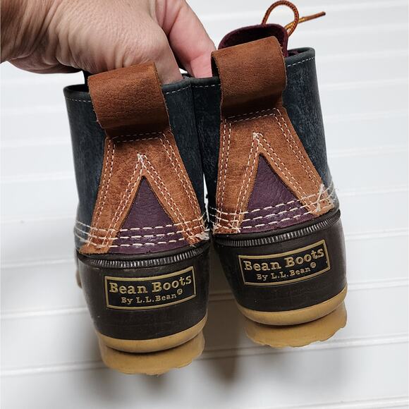 L.L. Bean Kids Bean Boots - Picture 4 of 11